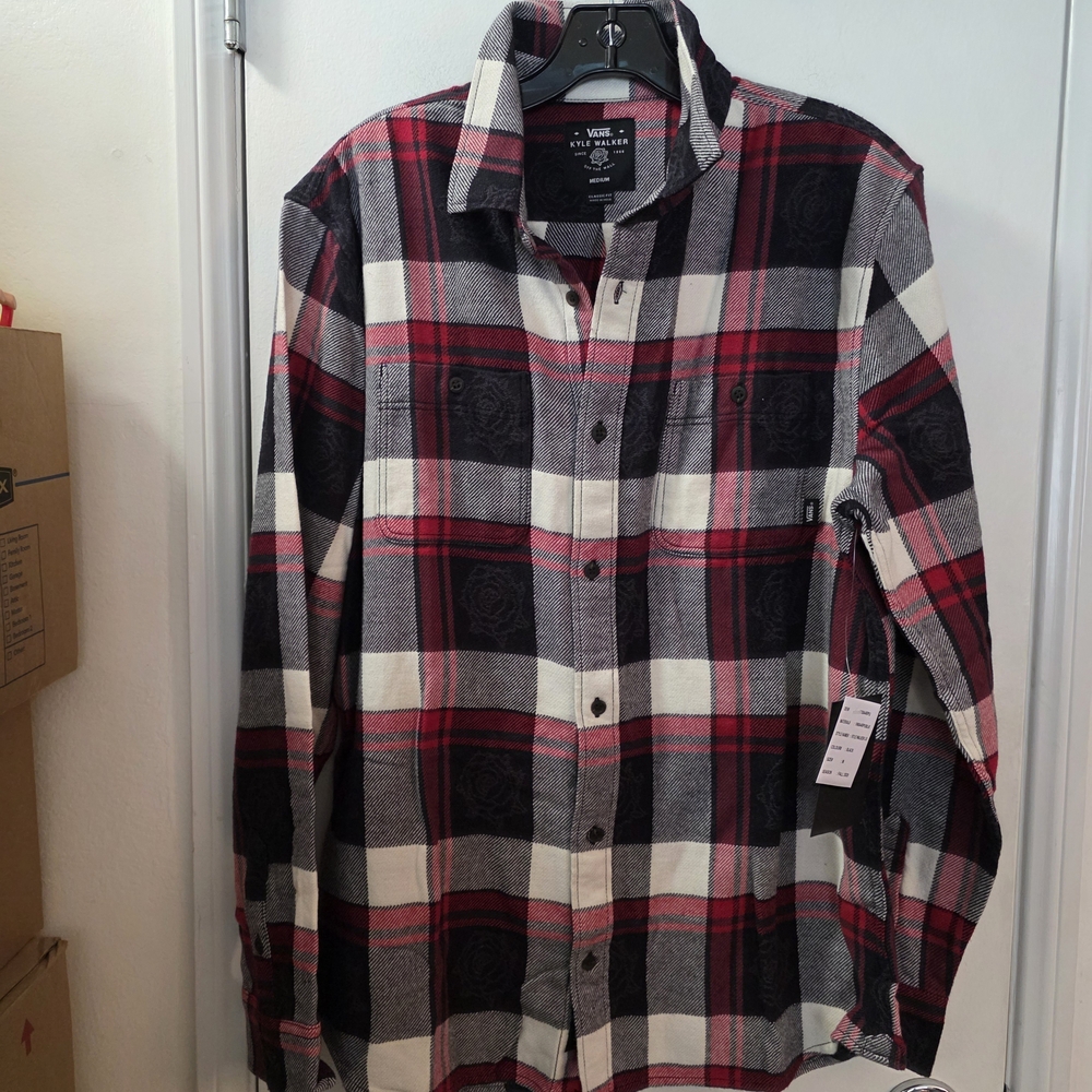 Vans Men’s Red & Black Plaid Flannel Shirt